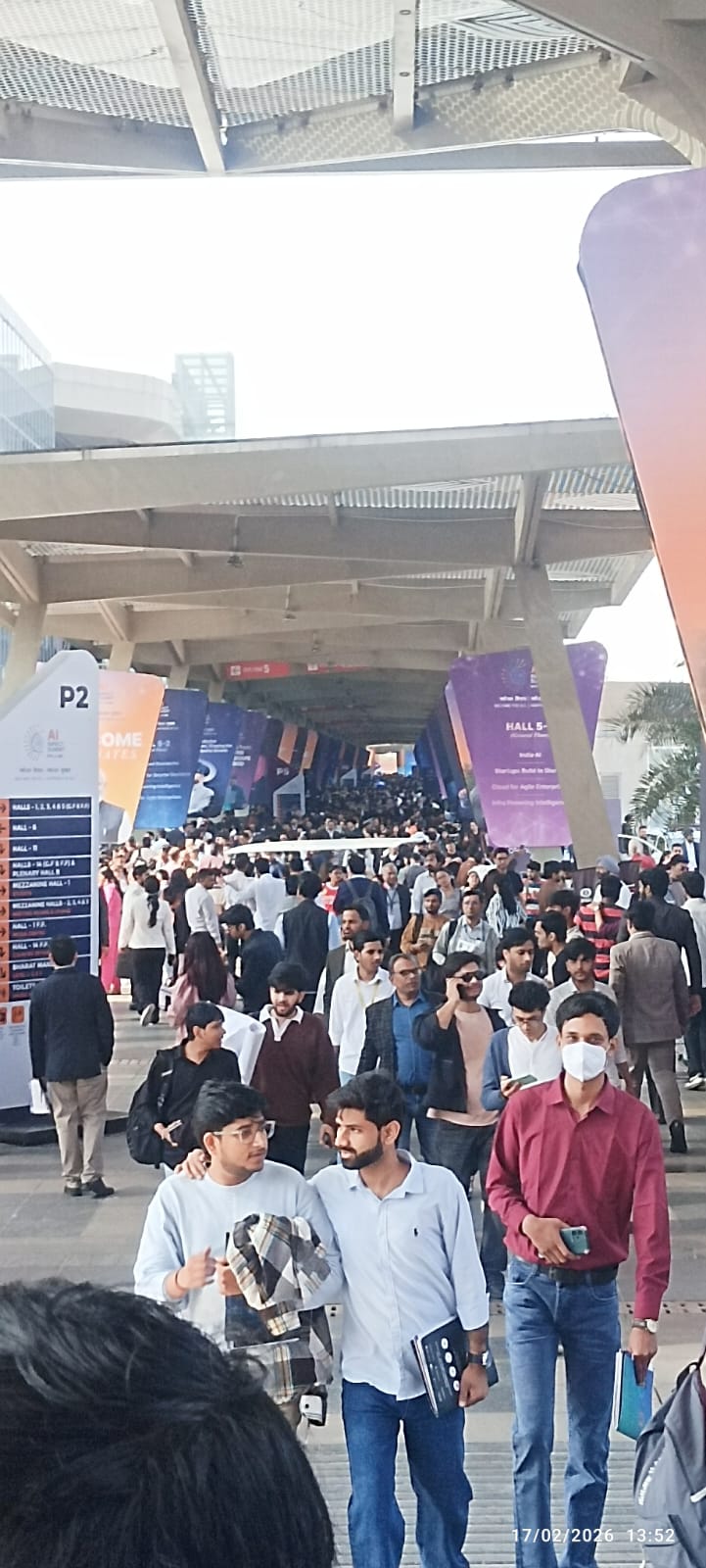 AI Expo crowd